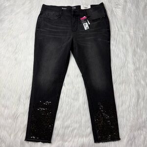NWT A.N.A Black Skinny Jeans Dark Rinse Distressed Mid Rise New With Tags